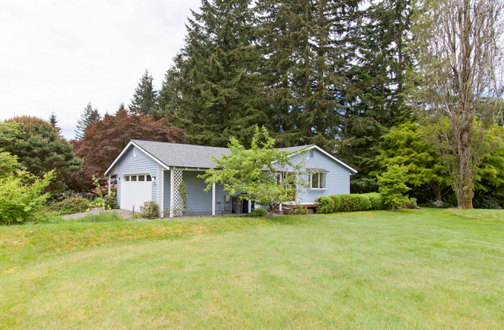 Property Photo: 17610 26th Dr SE WA 98012