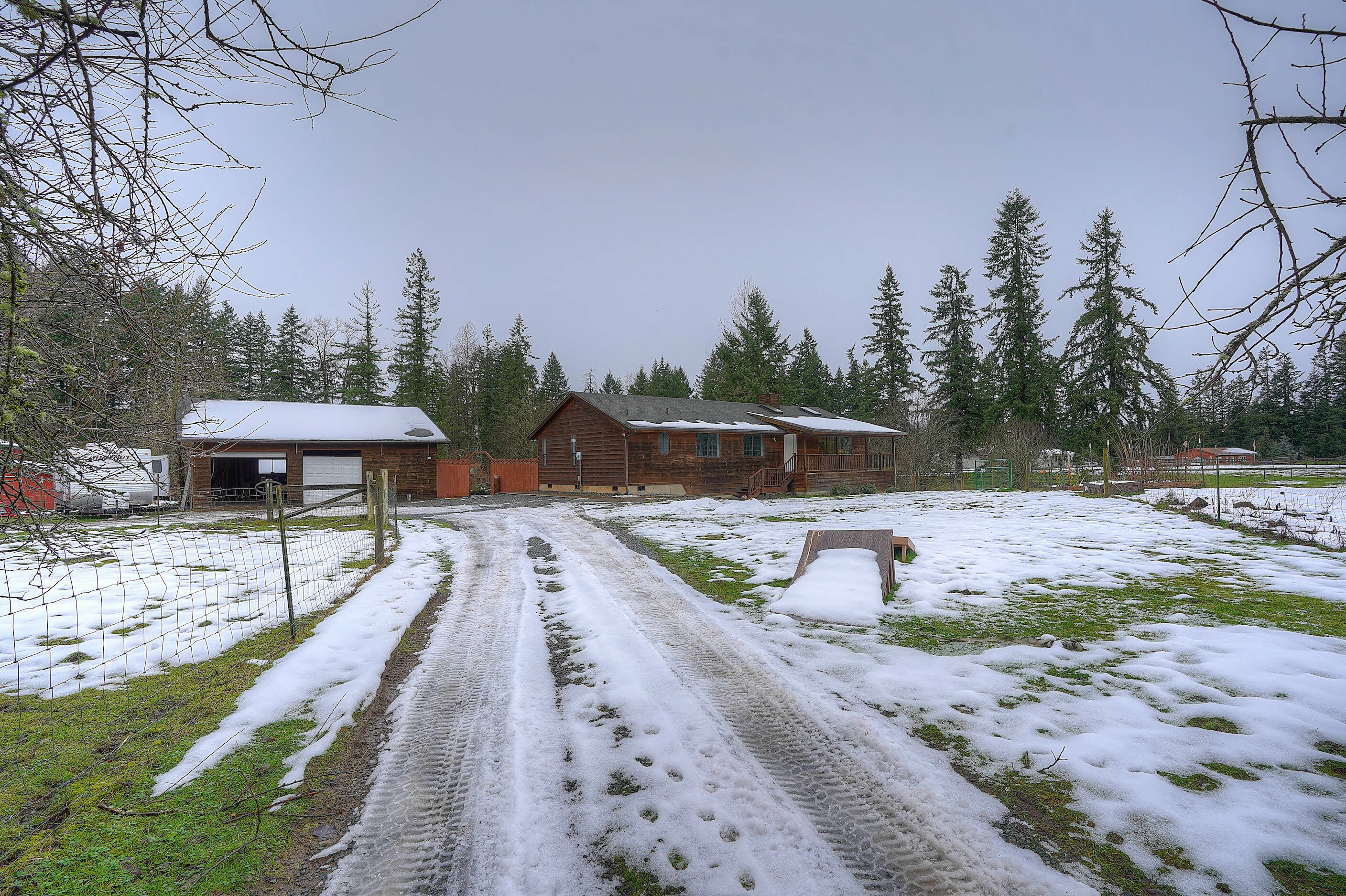 Property Photo:  31014 112th Avenue E  WA 98338 